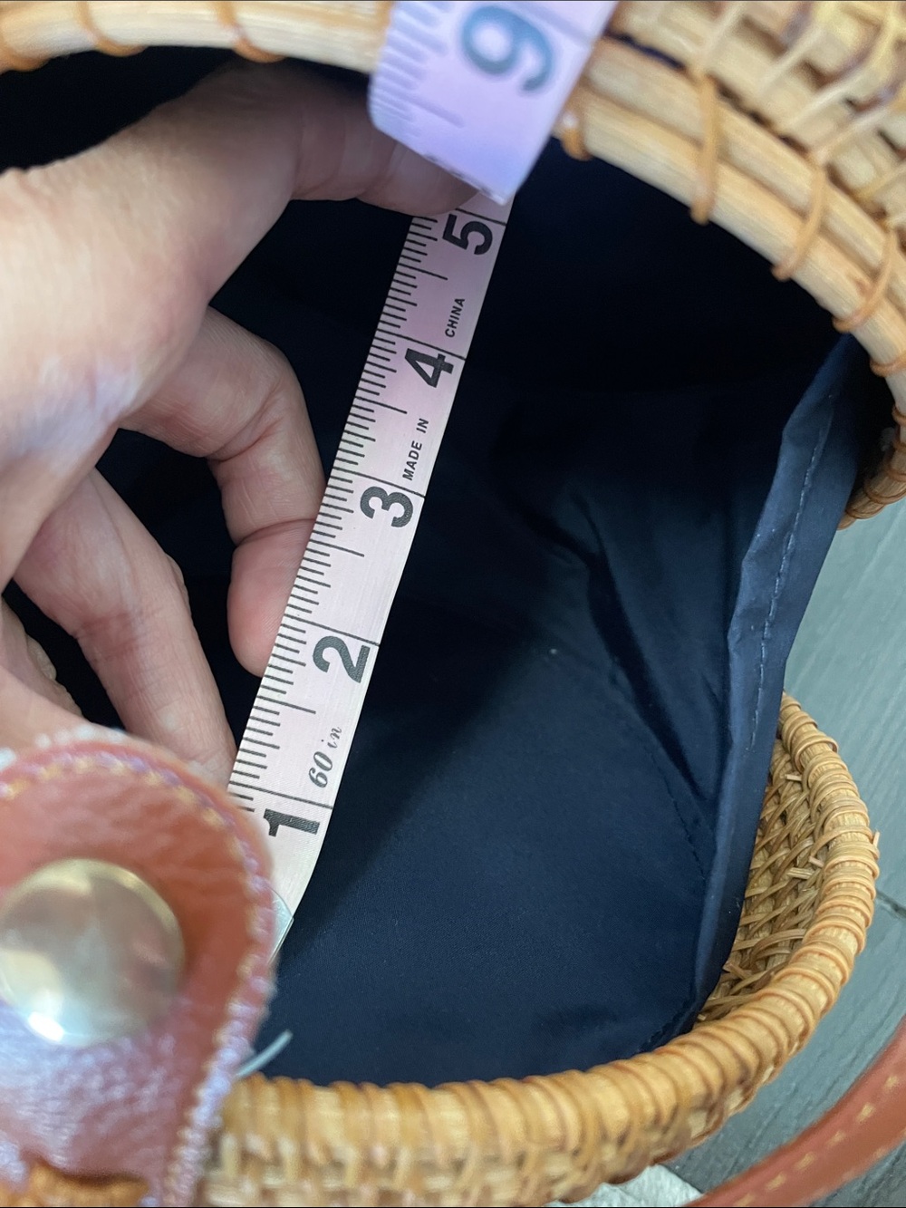 Round Woven Crossbody Bag in Natural Brown - Picture 6 of 6